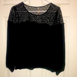 Beautiful Womens Shirt from Entro Size M